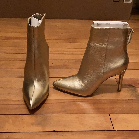 Aqua Pointed Toe Gold Leather Ankle Booties - Picture 10 of 10